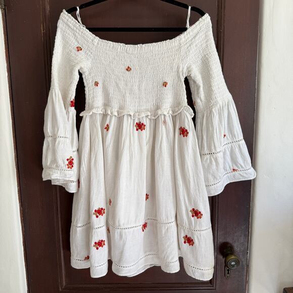 FREE PEOPLE | White Counting Daisies Embroidered Smocked Bell Sleeve Dress Small - Picture 6 of 7